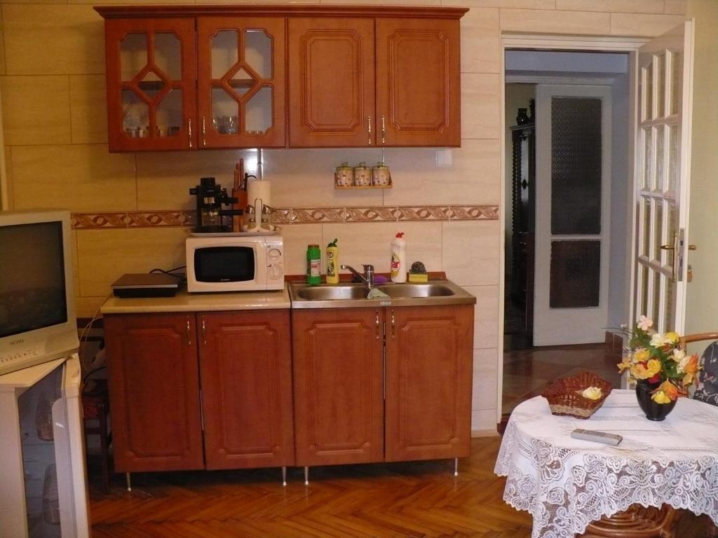 Kitty Apartman Apartment Miskolc Exterior photo